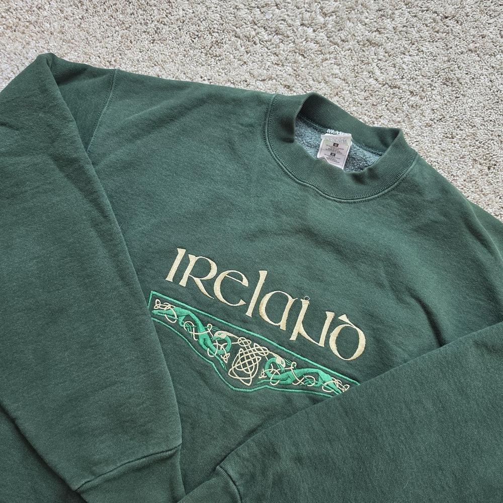 VINTAGE Ireland Fruit Of The Loom Sweatshirt Mens L Green Pullover Heavyweight